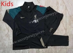 2021-2022 Liverpool Black （Green sleeves）Kids/Youth Soccer Jacket Uniform-815