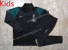 2021-2022 Liverpool Black （Green Sleeves）Kids/Youth Soccer Jacket Uniform-815