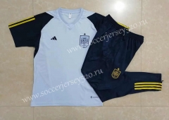 2022-2023 Spain Light Blue Short-Sleeved Thailand Soccer Tracksuit--815