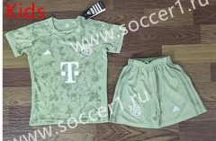 2023-2024 Bayern München Light Green Kids/Youth Soccer Uniform-709
