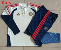 26-27 Bayern München Beige Kids/Youth Soccer Tracksuit-815