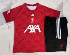 26-27 Liverpool Red Short-sleeved Thailand Soccer Tracksuit Uniform-815 26-27 Liverpool Red Short-sleeved Thailand Soccer Tracksuit Uniform-815