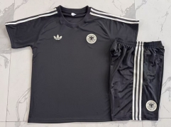 26-27 Germany Dark Grey Short-Sleeve Thailand Soccer Tracksuit-815 26-27 Germany Dark Grey Short-Sleeve Thailand Soccer Tracksuit-815