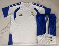 26-27 Juventus White Short-Sleeve Thailand Soccer Tracksuit Uniform-815 26-27 Juventus White Short-Sleeve Thailand Soccer Tracksuit Uniform-815