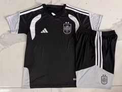 (2 Star) 26-27 Spain Black Short-Sleeved Thailand Soccer Tracksuit-815 (2 Star) 26-27 Spain Black Short-Sleeved Thailand Soccer Tracksuit-815
