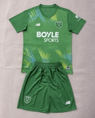 26-27 West Ham United Goalkeeper Green Soccer Uniform-AY 26-27 West Ham United Goalkeeper Green Soccer Uniform-AY