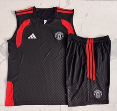 26-27 Manchester United Black Thailand Soccer Vest Tracksuit-815 26-27 Manchester United Black Thailand Soccer Vest Tracksuit-815