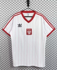 Retro Version 82-84 Poland Home White Thailand Soccer Jersey AAA-3257 Retro Version 82-84 Poland Home White Thailand Soccer Jersey AAA-3257