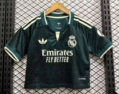 26-27 Real Madrid Away Green Women Navel-revealing style Soccer Jersey-7411 26-27 Real Madrid Away Green Women Navel-revealing style Soccer Jersey-7411