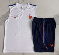 26-27 France White Thailand Soccer Vest Tracksuit -815 26-27 France White Thailand Soccer Vest Tracksuit -815